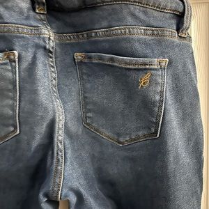 Over the belly maternity jeans